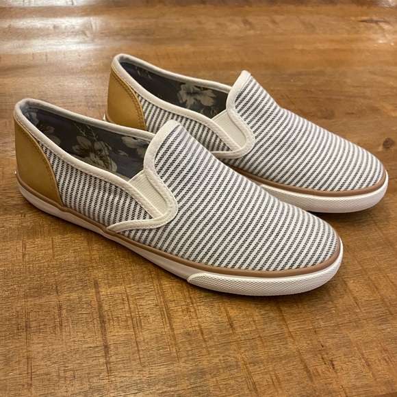 Margaritaville Shoes Margaritaville Slip On Canvas Shoes Bluewhite